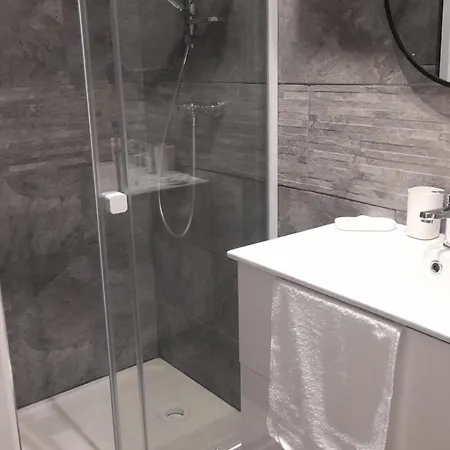 Apartment 2-appartement Rdc Avec Jardin
